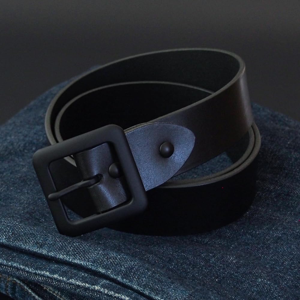 [KOGUMA BELT] Enjoy the black of this belt. Made in Japan from Tochigi leather. Natural black buckle. Men's and women's. Cowhide leather. Genuine