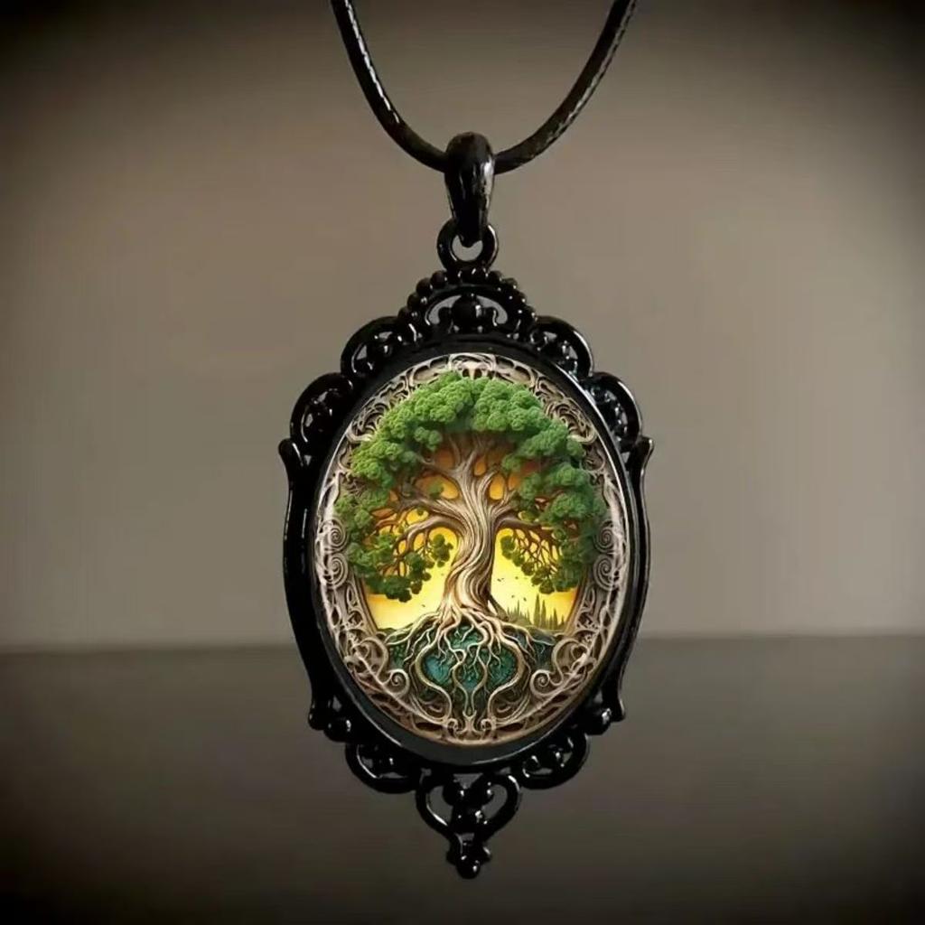 Vintage Oval Glass Alloy Pendant Necklace Jewelry