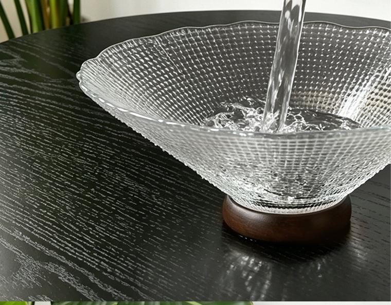 Elegant High-Footed Glass Fruit Bowl for Living Room - Stylish Candy Dish & Snack Display Plate