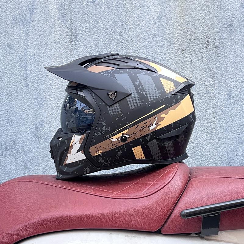 Street Fighter Motorcycle Helmet Men's and Women's Full Helmet Four Seasons Locomotive Retro Detachable Combination Helmet