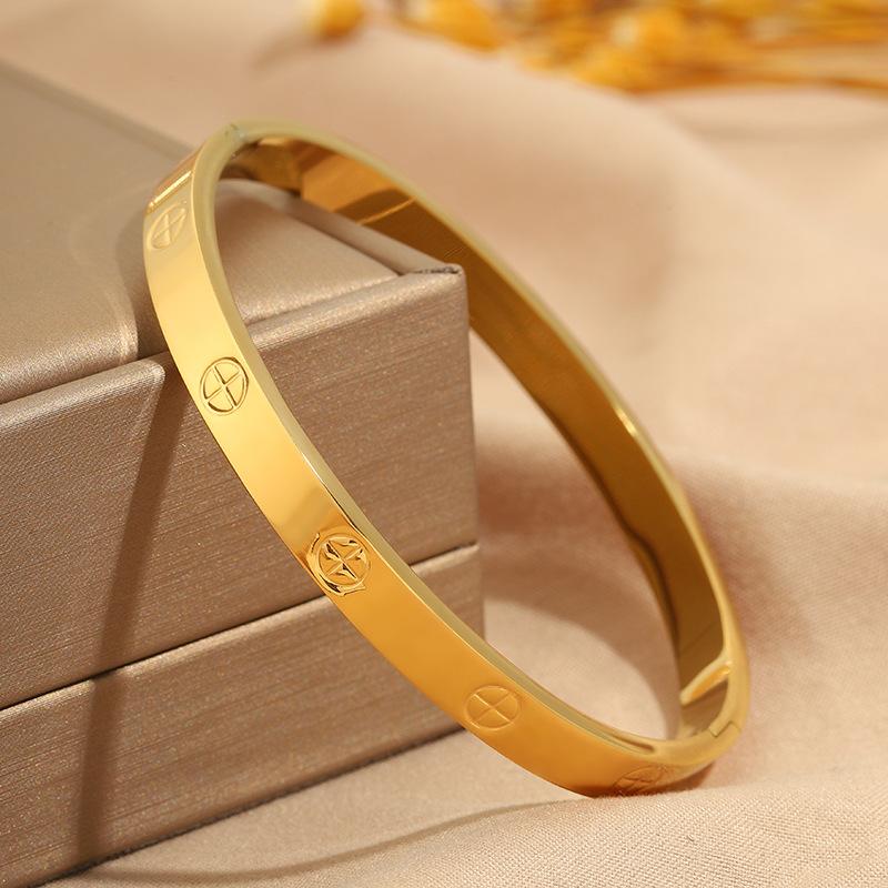 Design Cross Women s Fashion Niche Light Luxury High-end Bracelet 17CM