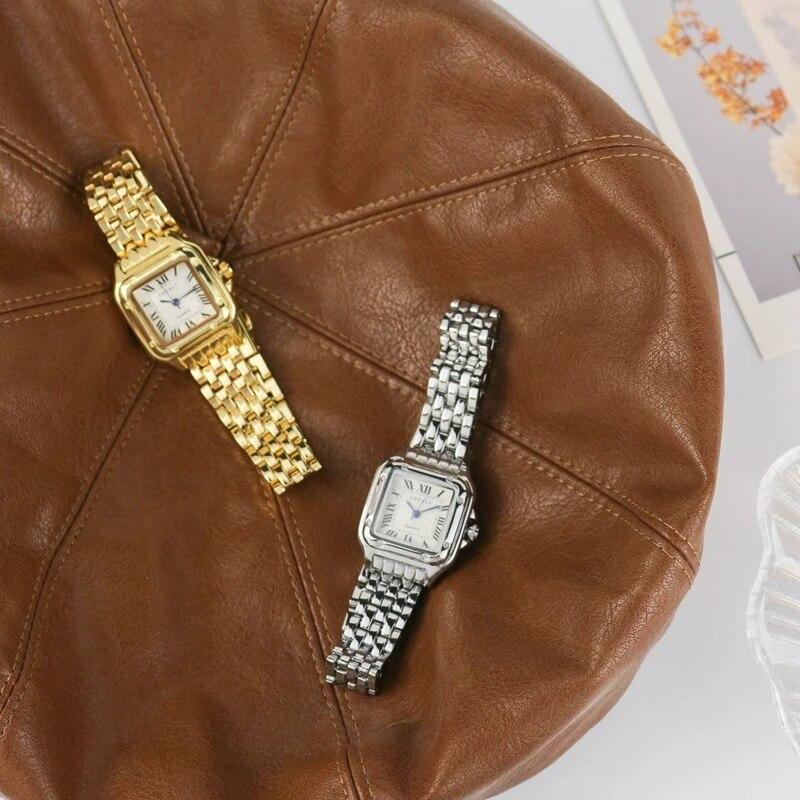 Luxury Square Women's Watches Brand Ladies Quartz Wristwatch Classic Silver Simple Femme Steel Band Relogio Feminino