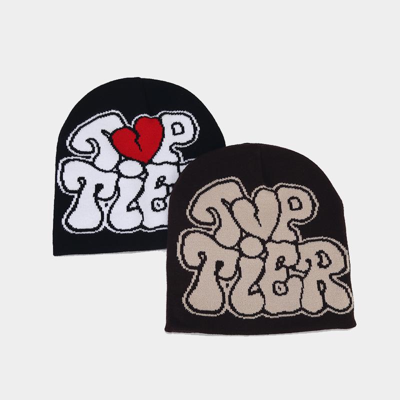 Y2K Style Knit Hat With Heart & Alphabet Pattern, Casual Skull Cap, Sport Cap For Riding & Skiing, Couple Hat, Festive Gift