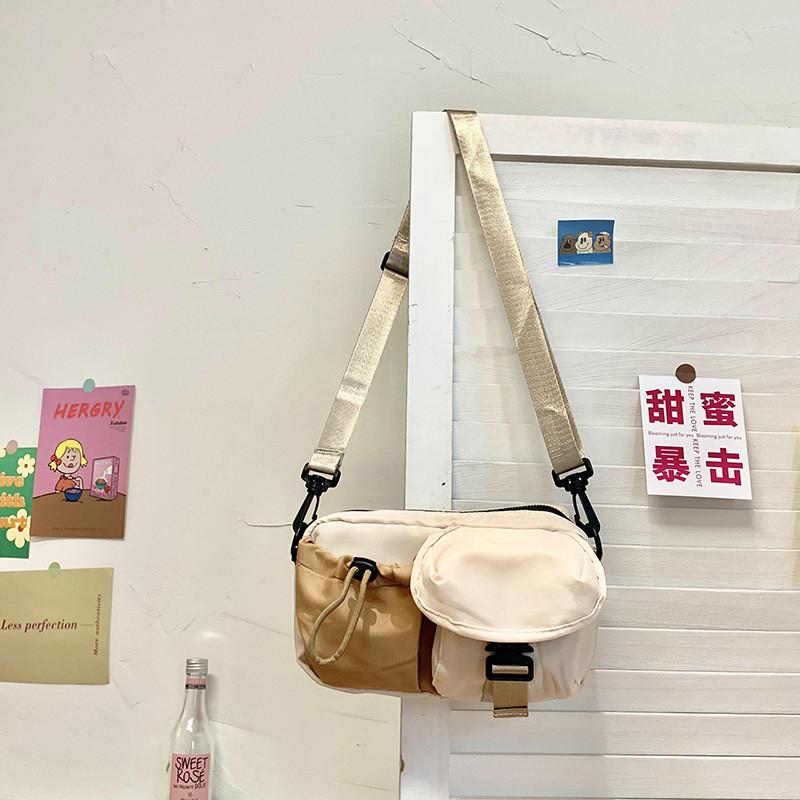 Trendy Large Capacity Shoulder Bag With Cartoon Design Ideal For All Gender Casuals