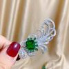 Winter New Feather Brooches for Women Men Luxuriously Inlaid Zircon Emerald Corsage Clothing Accessories Pin Fashion Jewelry