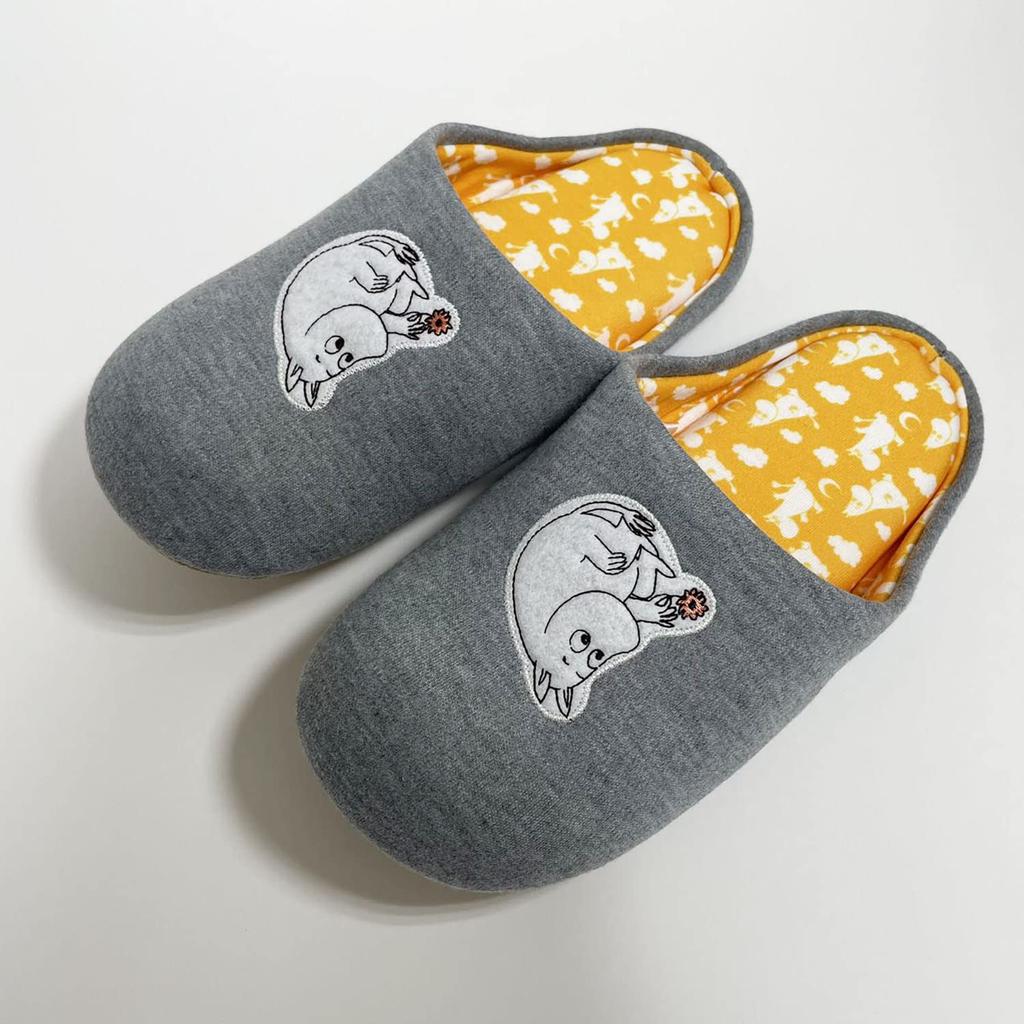 and easy to walk gray slippers featuring Sizes Product Also suitable as room slippers or slippers for indoor use or as a guest Moomin Cute,