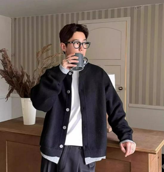 Мужской модный двуслойный кардиган с имитацией двух предметов, в стиле Old Money, на пуговицах, для осени/зимы Medium