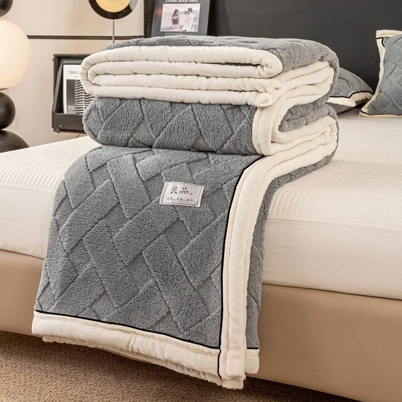 Modern And Simple Rabbit Hair Velvet Blanket Season Universal TMilk Coral Velvet Cover Blankethick Warm Office Nap Sofa Blanket