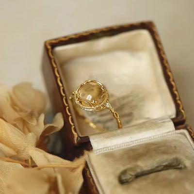 Huitan Einzigartige Gelbe Imitationsopal Damenringe Temperament Elegant Ehering Accessoires Jubiläumsgeschenk Neuer Modeschmuck