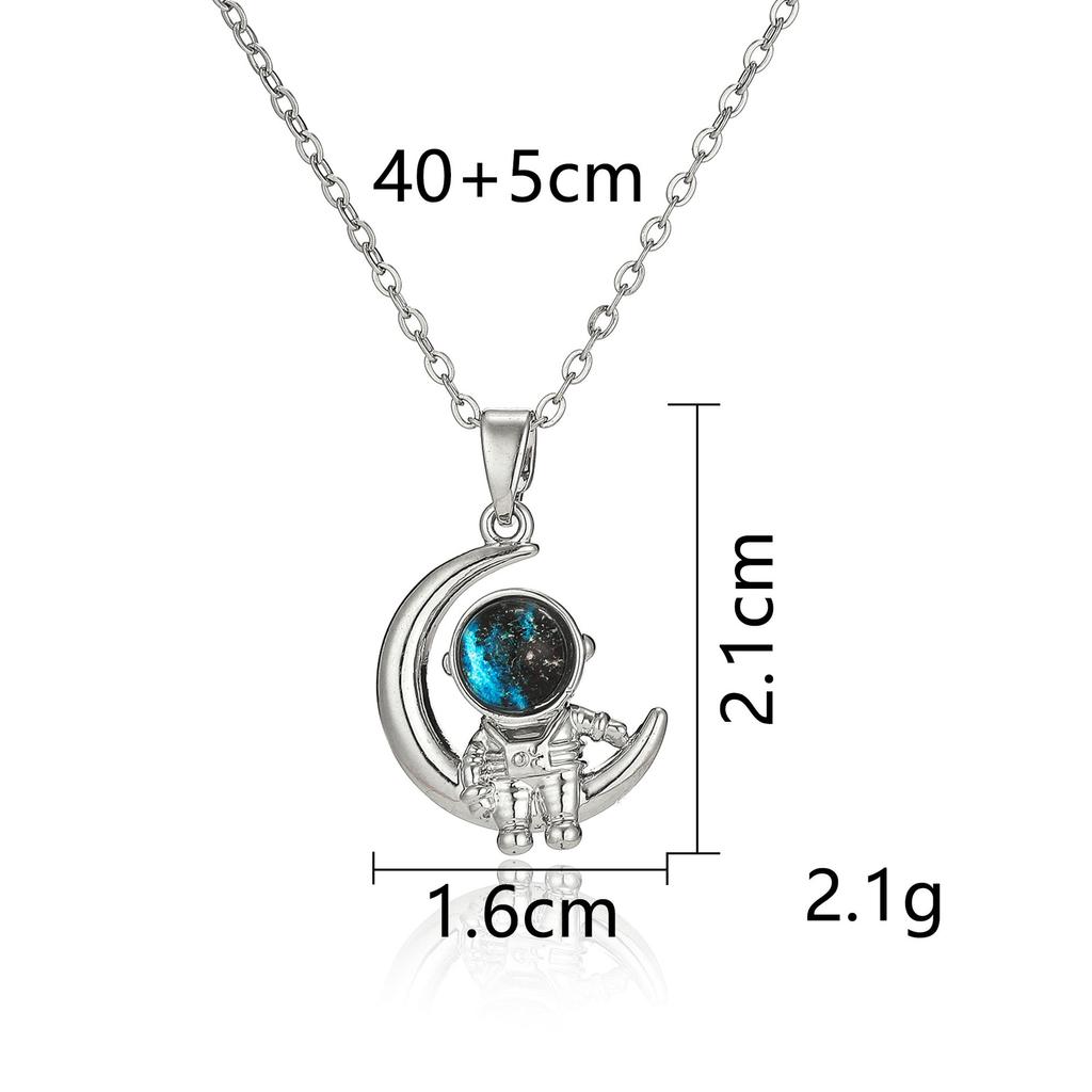Titanium Steel Star Necklace for Women Planet Moon Astronaut Pendant Necklaces Jewelry Gifts