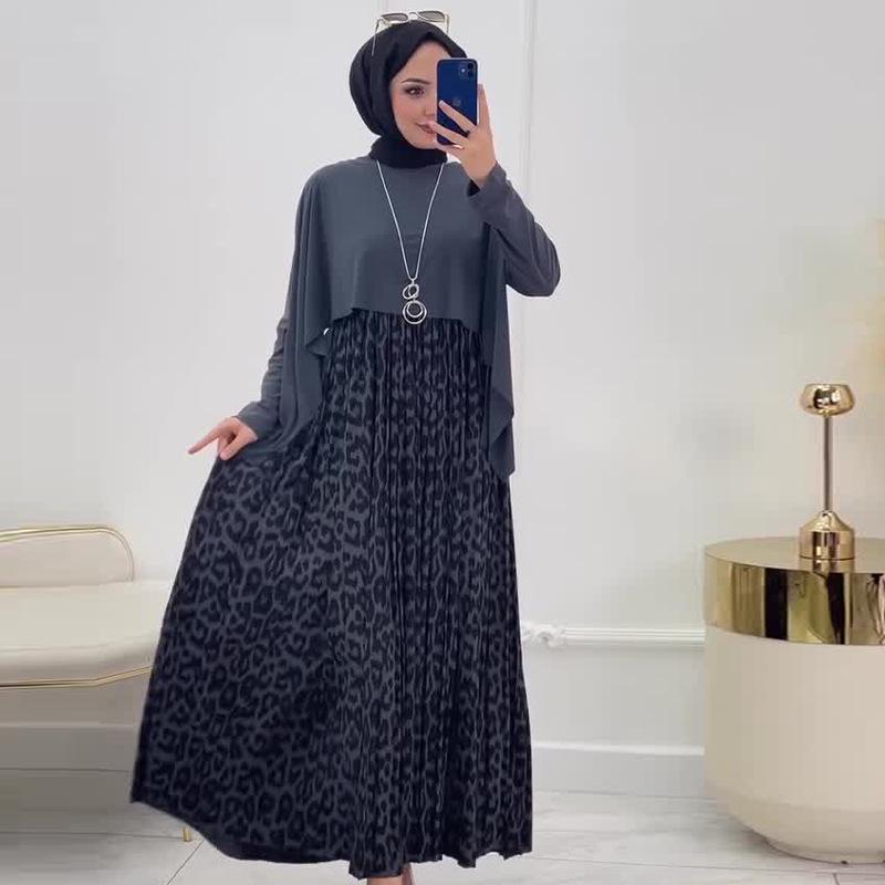 

Осеннее платье-свинг свободного кроя в стиле ретро-бохо, состоящее из двух частей S серый