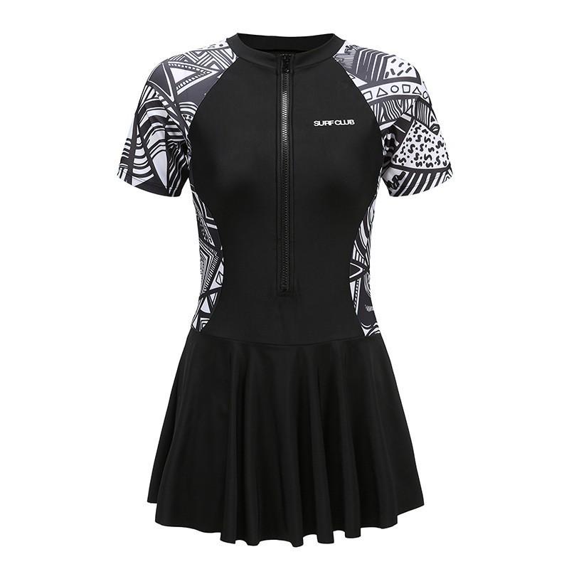 Korean-Style Women's One-Piece Sports Swimsuit: Conservative, Plus Size, Hot Spring Ready
