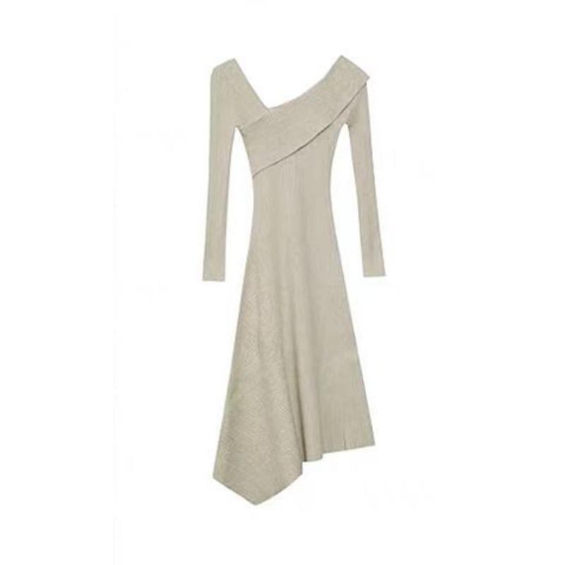 Off-the-shoulder Knitted Dress, Women's Autumn Temperament, Slim-fitting Base, Split Fork with Coat, Long Sweater Skirt