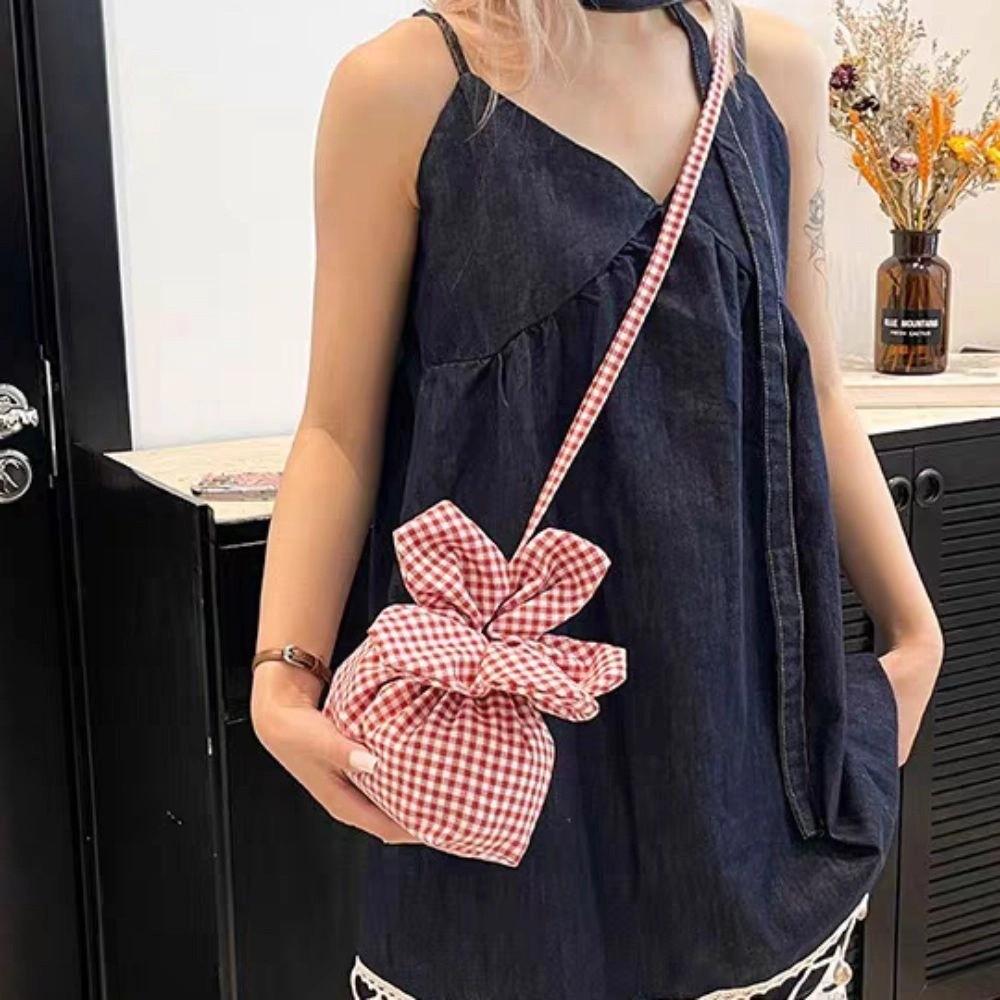 Portable Flower Drawstring Bag Cute Ins Shoulder Bag Literary Plaid Flower Crossbody Bag  Vacation