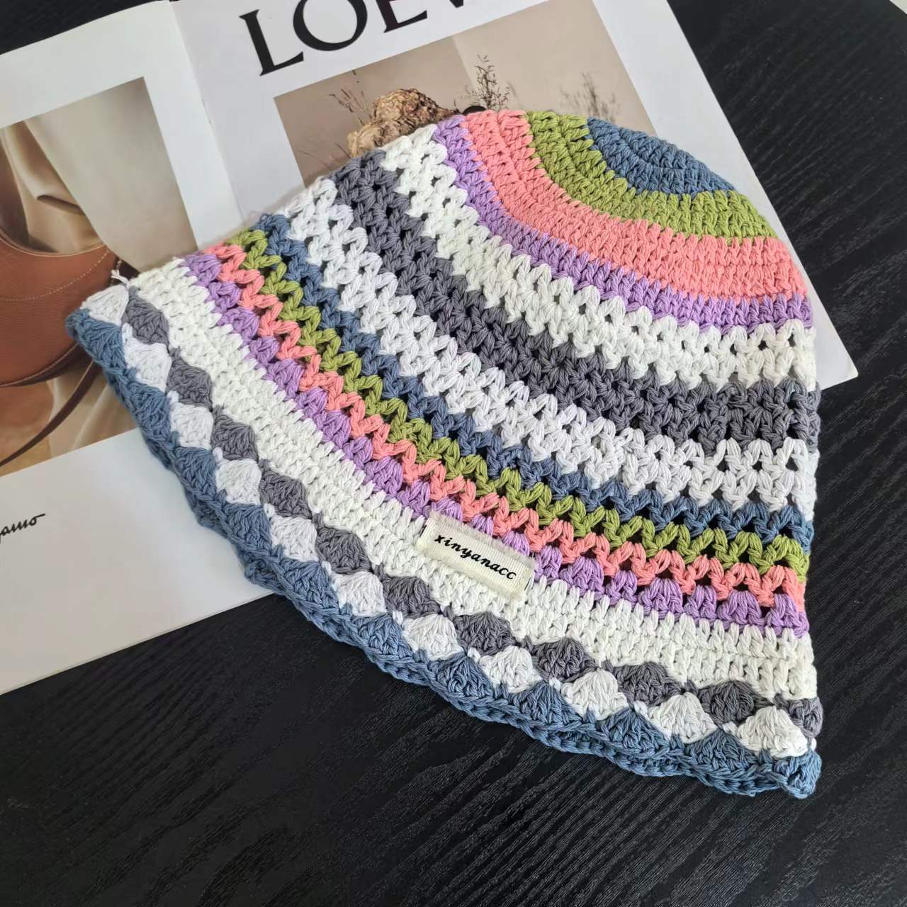 

Летняя дышащая пасторальная шляпа с маленьким свежим бантом в стиле ретро, связанная крючком вручную из хлопчатобумажной нити, полосатая контрастного цвета, рыболовная шляпа M（56-58cm）