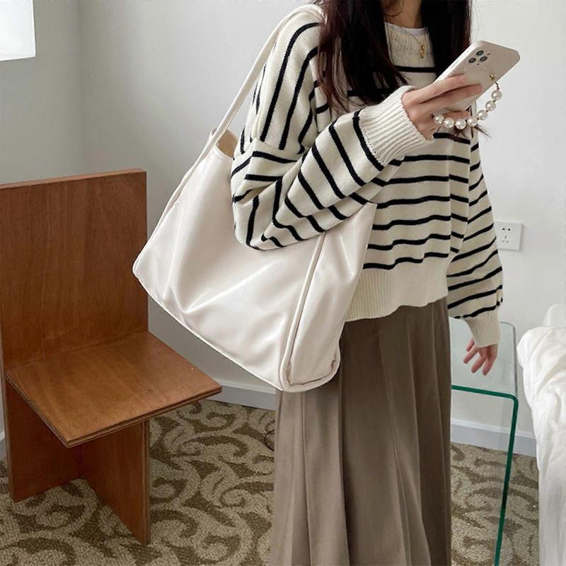 Unique Crossbody Bag Unique & Functional Women Bag Elegant Practical Bag with Ample Storage for Fashion Forward Women White