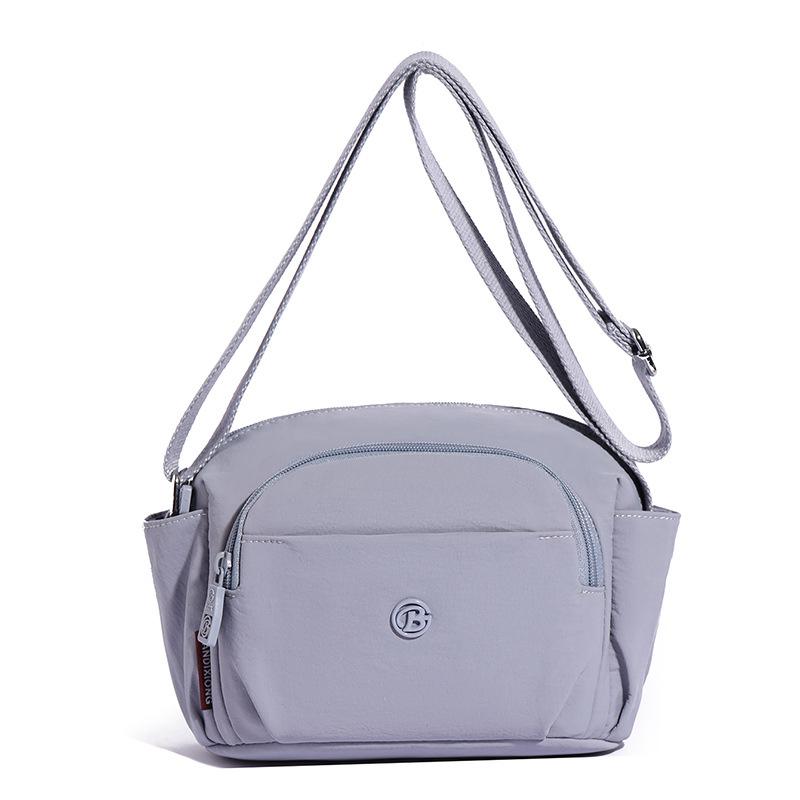 Borsa a tracolla leggera in nylon con tasca frontale con cerniera Borsa a spalla casual da donna per viaggi quotidiani