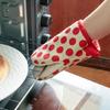 Schützende Küchenofenhandschuhe mit Punkte-Charm, Hitzebeständige und Rutschfeste Ofenhandschuhe zum Kochen und Backen