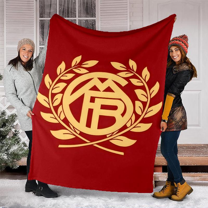 1pc Football Team (38) Theme Blanket - Digital Print, Polyester, Cozy for All Seasons, Perfect for Outdoor, Camping, and Travel