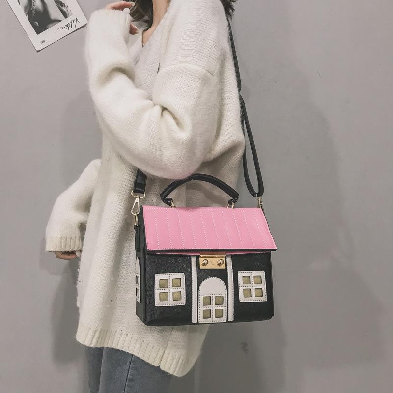 

PU leather color-blocking creative and funny little house crossbody bag, cartoon cute handbag, personalized women s bag чёрный