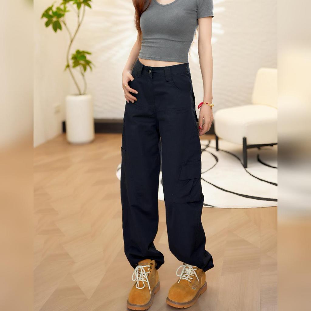 2025 Early Autumn Slimming Scimitar Cargo Pants - Women's Loose Straight-Leg Casual Pants for Pear-Shaped Bodies