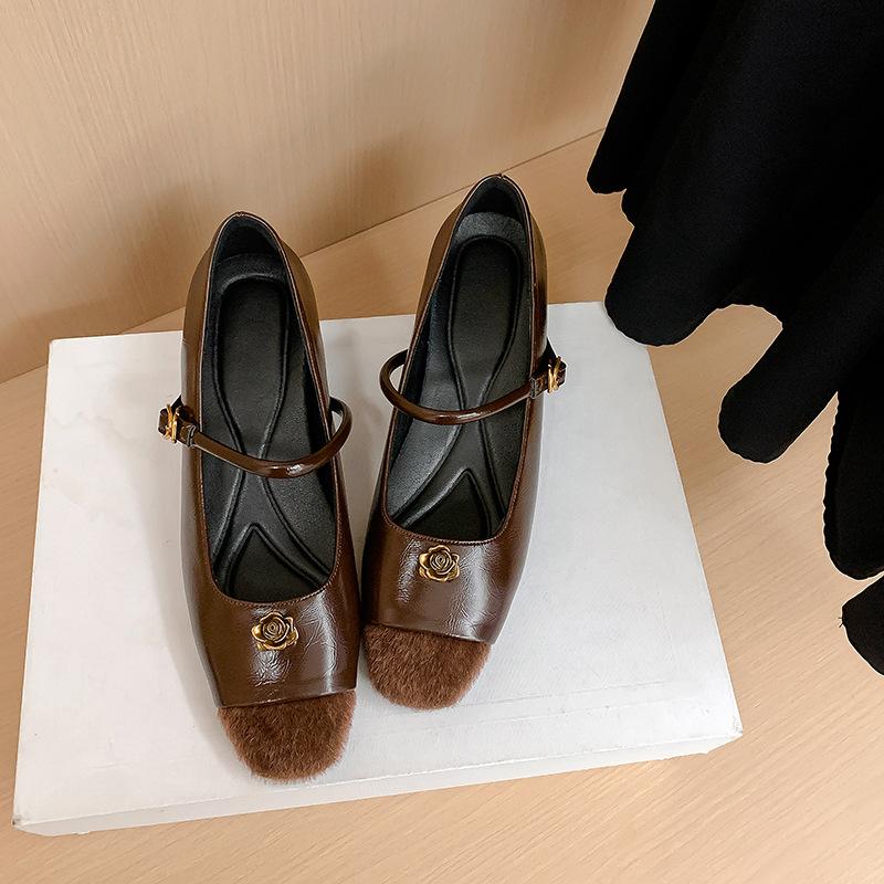 High-heel Shoes - Single Shoe for Women - One-inch Strap - Elegant and Retro Style