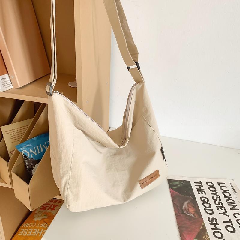 Men's Shoulder Bag Women's Lightweight Large Capacity Crossbody Bag