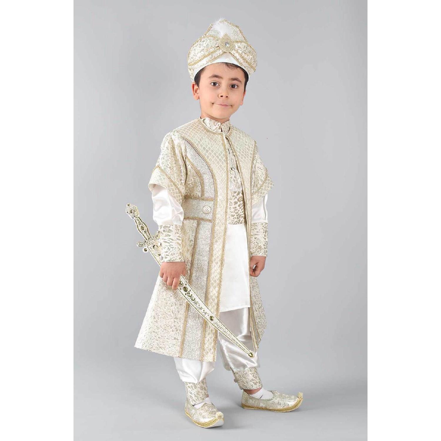 

Набор для обрезания «Принц» кремового цвета «Золотой принц» 3 YAŞ