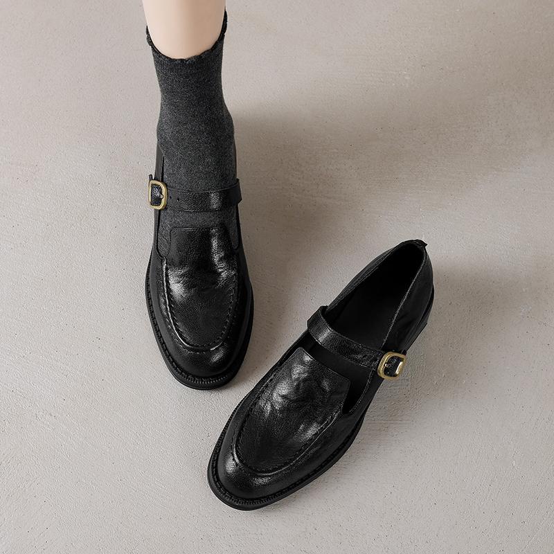 Fashion 2025 New Spring Genuine Leather Women Shoes Round Toe Women Pumps Brogue Designs Shoes for Women Med Heel Loafers Ladies Shoes