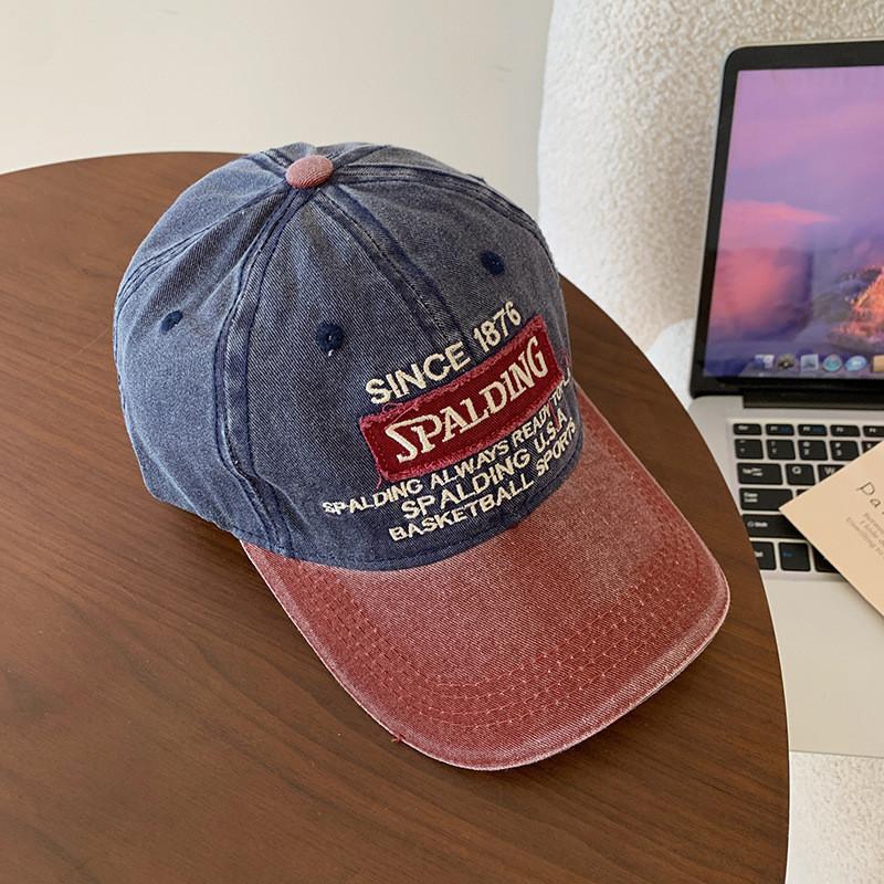 Color Unisex Trendy Block Duckbill Hat With Spacious Brim For Smaller Face Look