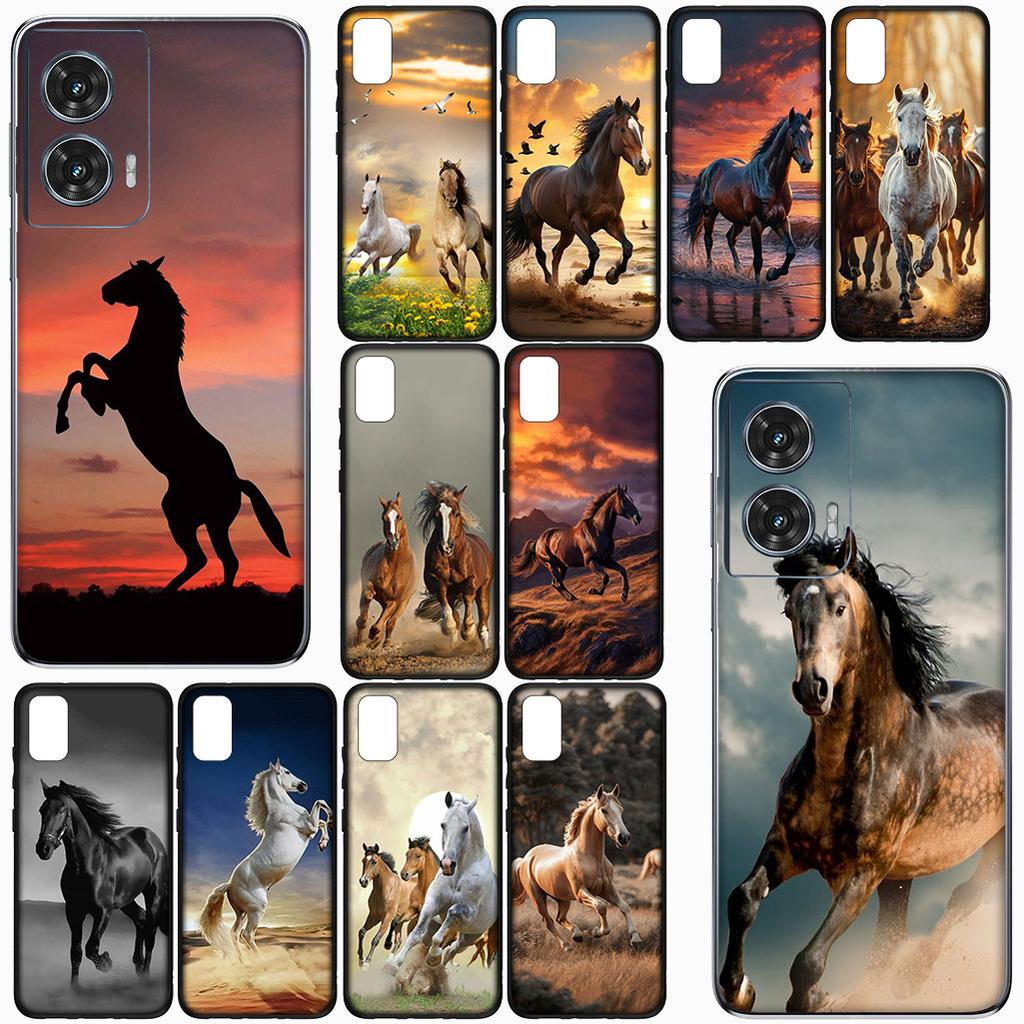 Cover for Motorola Moto Edge 70 60 Fusion NEO Pro G Stylus G56 G96 G52 G04 G05 Protective Phone Case Running Wild And Free Horse