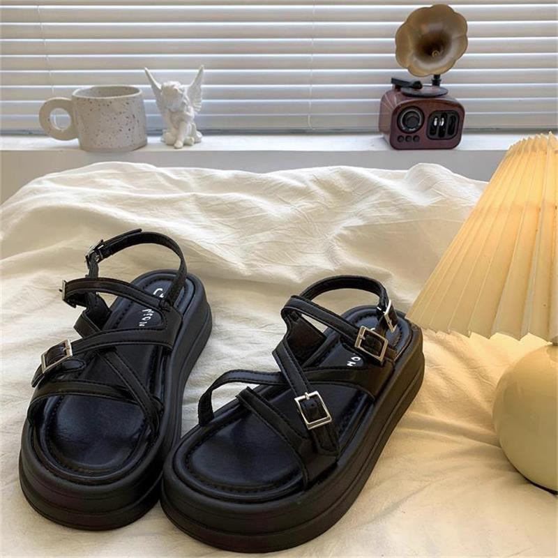 Niche silver beautiful platform open-toed sandals women's 2025 summer new Korean version versatile non-slip beach Roman shoes
