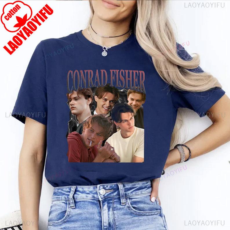 Maglietta Vintage Conrad Fisher Team Conrad L'Estate in cui sono diventata Bella Retro Conrad Fisher Cena tra Ragazze Y2k Top Abbigliamento Unisex 2025