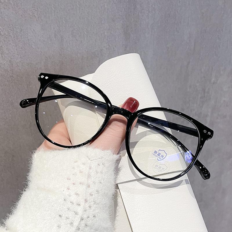Fashion Femle Simple Round Glasses Frames Black Anti Blue Light Eyeglasses Optical Lenses Female Luxury Brand Rivet Eyewear