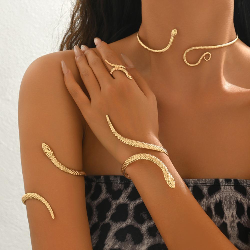 

4pcs Versatile Vintage Snake-Shaped Set Geometric Bracelet Ring Arm Cuff Choker Set Banquets золотий