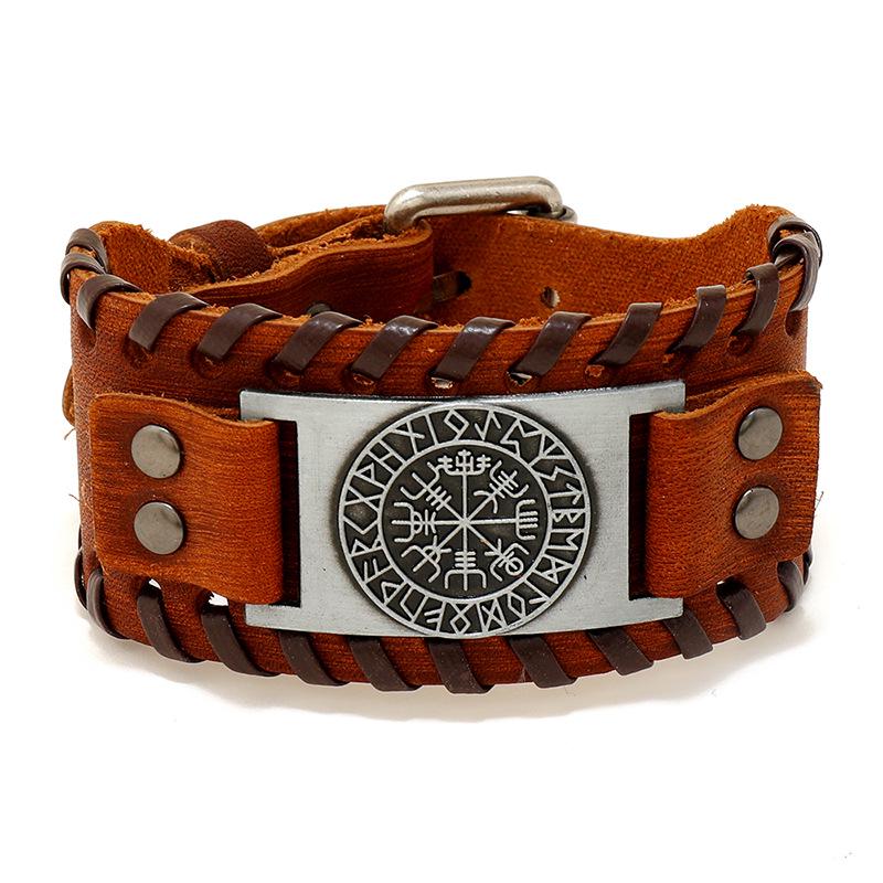 

Nordic Viking Pirate Cowhide Leather Bracelet with Retro Woven Compass Design