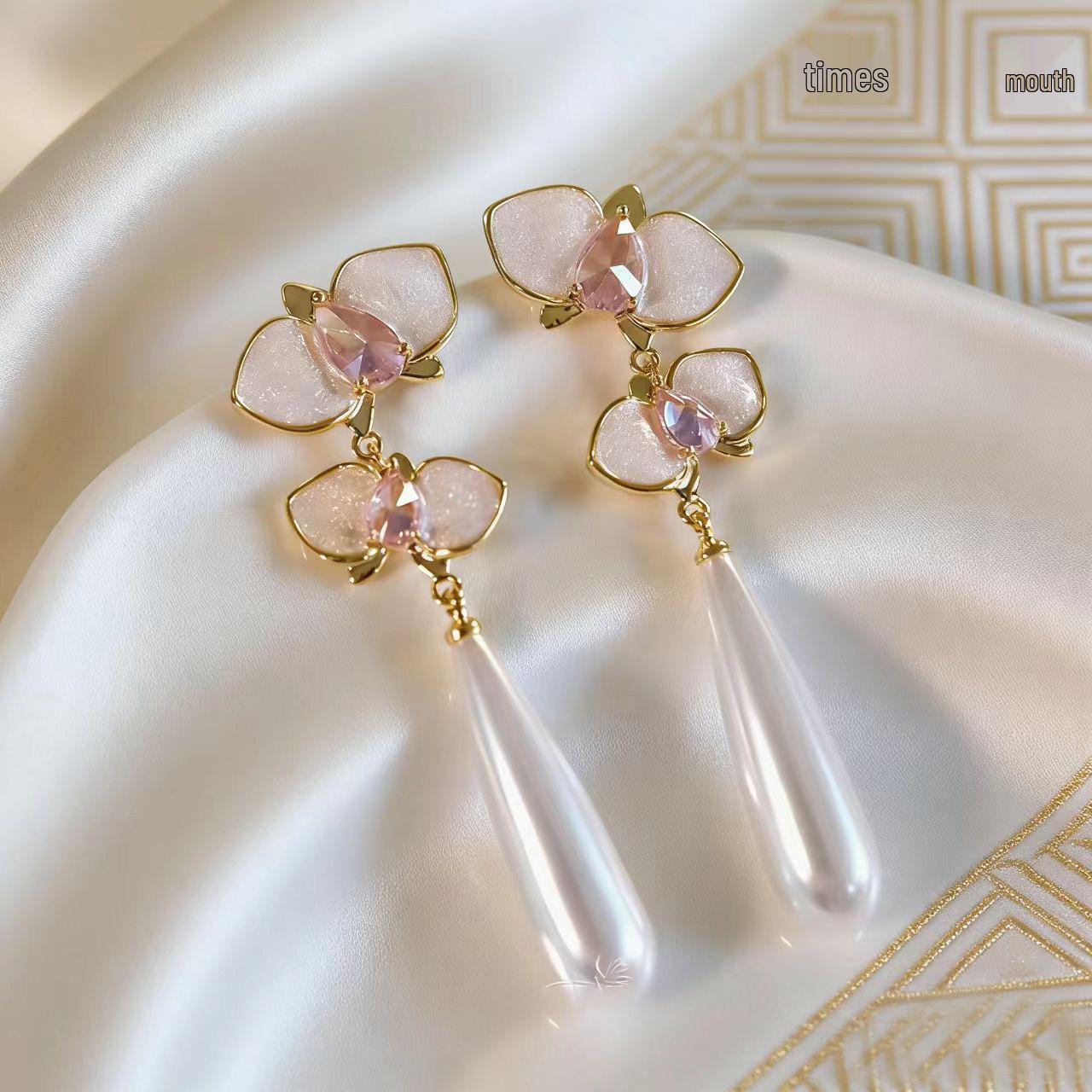 Elegant Retro Chinese Glazed Flower & Pearl Drop Earrings for Women