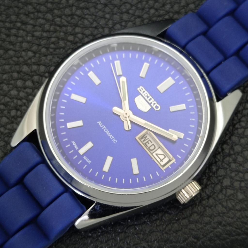 AUTOMATIC VINTAGE REFURBISHED SEIKO 5 JAPAN MENS BLUE COLOR DIAL WATCH a440607-4 Sk-a440607