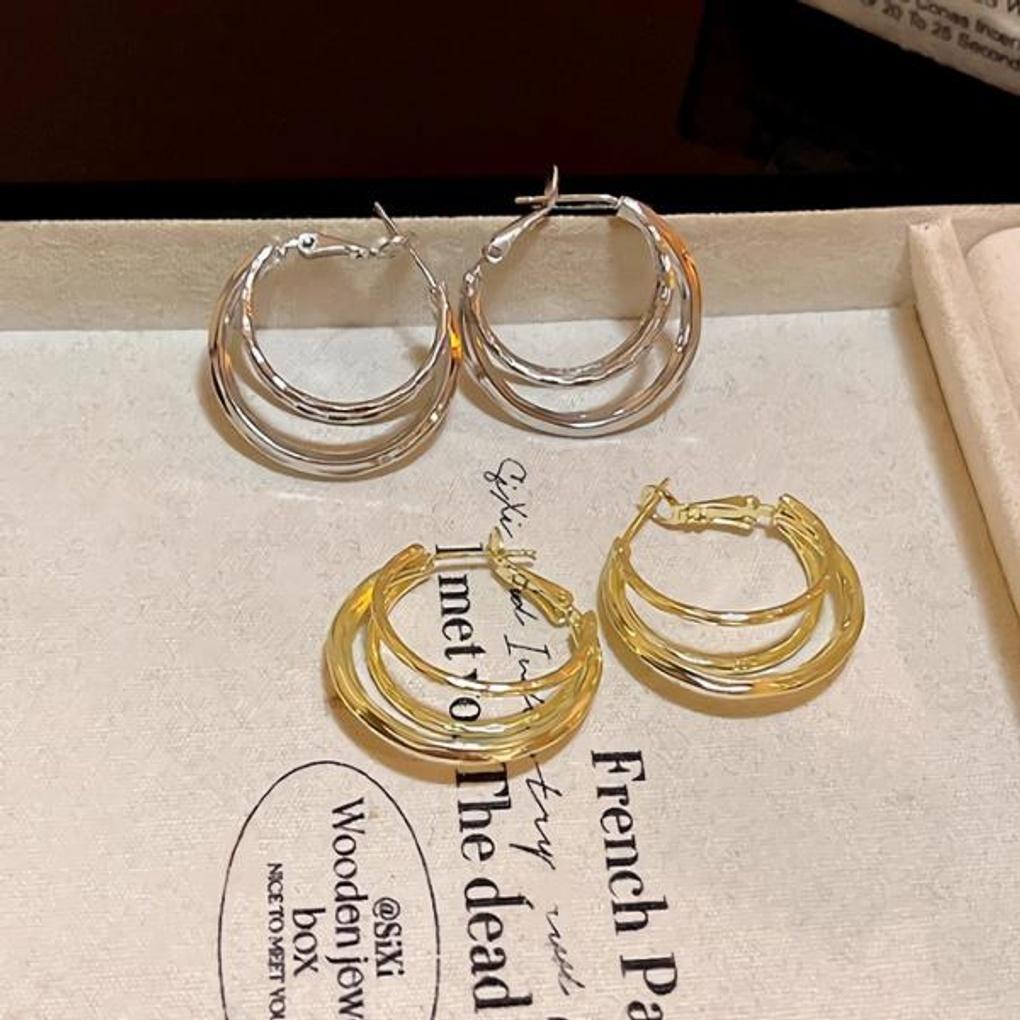 Women's Layered Basic Hoop Earrings (2 Colors)