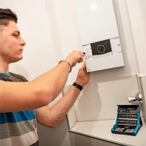 HAZET 2200SC-1 Screwdriver Bit Set, 69-Piece Precision Tool Set with Magnetic Smart Case, Phillips and Flathead Screwdrivers, Pozidriv, Torx, Hex Wren