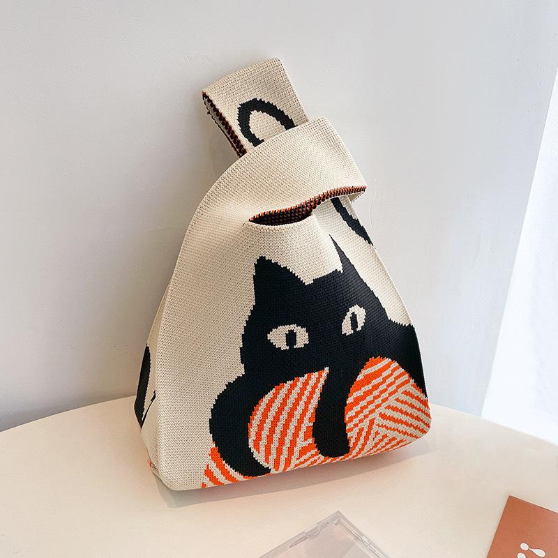 Knitted bag Girls vest bag Small square bag New knitted bag Hand bag Knitted bag Oblique span