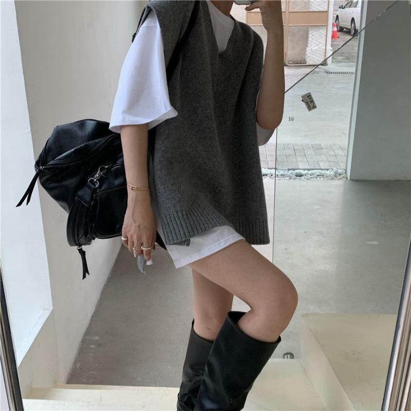 Korean Lazy College Style Grey V Neck Knit Vest Women Autumn Winter Layering Outerwear Sweater Vest