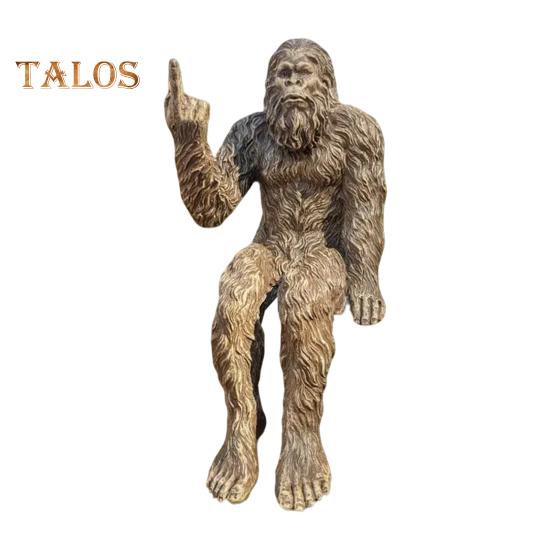 Middle Finger Sasquatch Figurine Resin Scissors Hands Savage Statue Sculpture Home Office Indoor Outdoor Garden Decoration Ornament
