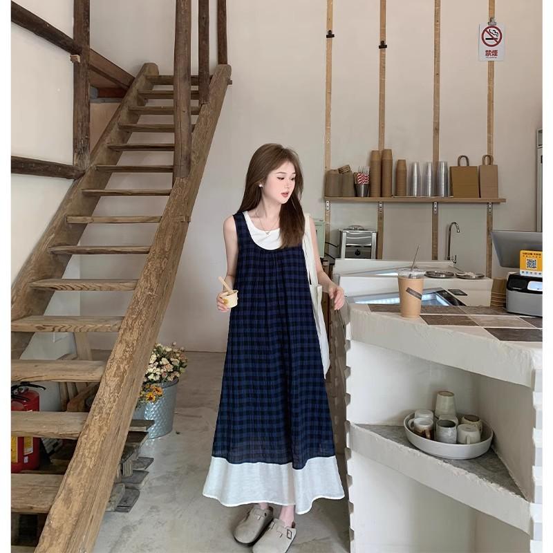 Blue plaid sleeveless dress French literary style Mori retro small fresh holiday suspender vest long dress