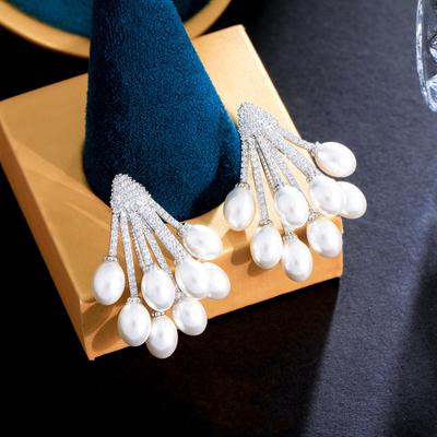 Baroque Pearl Earrings French Retro Temperament Slightly Inlaid Zircon Pearl Ear Jewelry