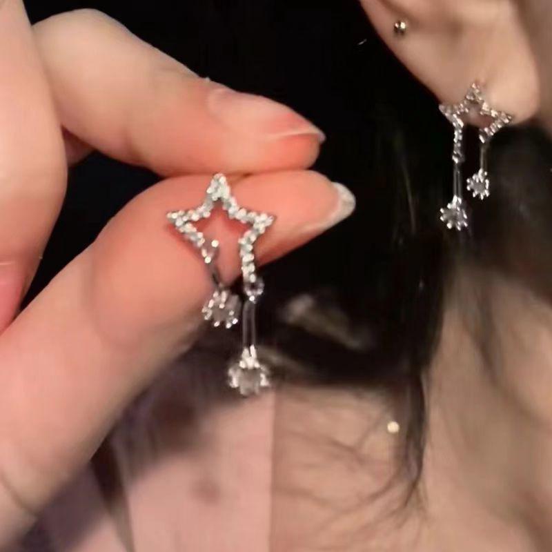 Boucles d'oreilles clous cœur nœud pour femmes Élégantes Boucles d'oreilles en cristal Accessoires de piercing Bijoux