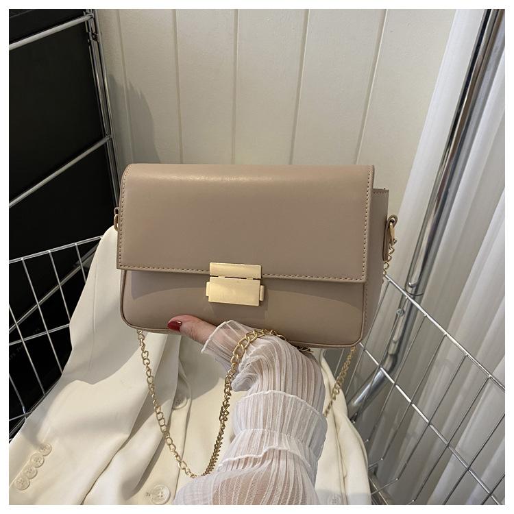 Simple 2025 new fashionable solid color chain texture casual autumn retro foreign style lock underarm women's small square bag