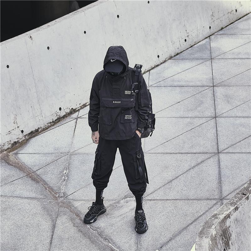 Куртка Techwear для мужчин Весенняя уличная одежда Черная водонепроницаемая ветровка с капюшоном