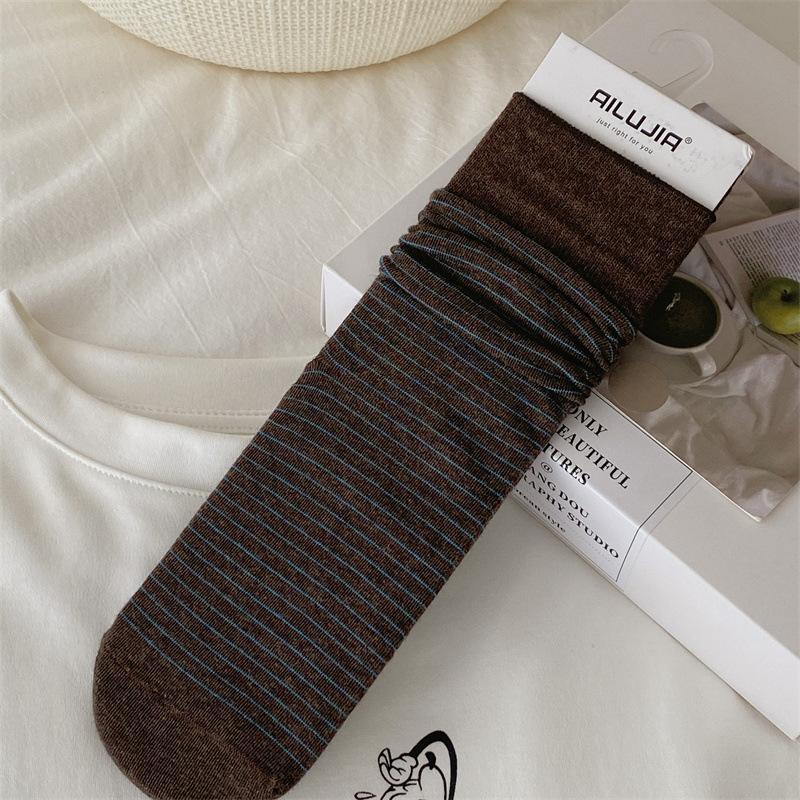Women's Fall Fashion New Boneless Straight Plate Tube Stack Socks