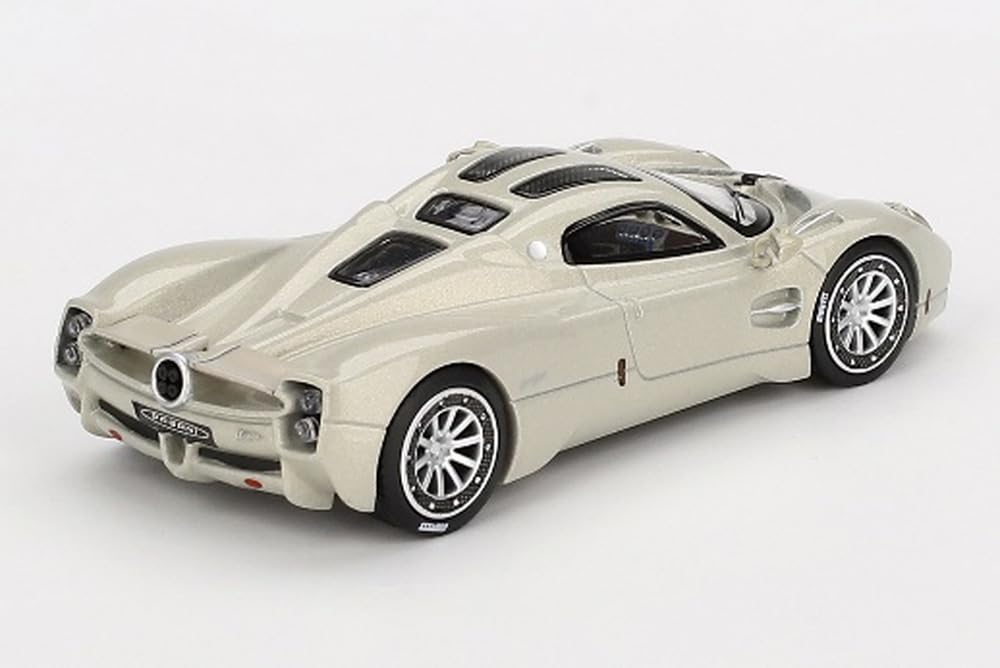 BBR Pagani Utopia Prezentace Grigio Rinascimento Hotový produkt BBRDIE6430 1/64 (Šedá)